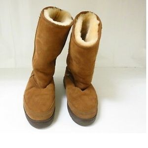 Ugg tall braided in chestnut